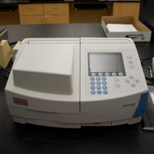 Fisher Scientific UV-Vis Fisher Scientific UV-Vis